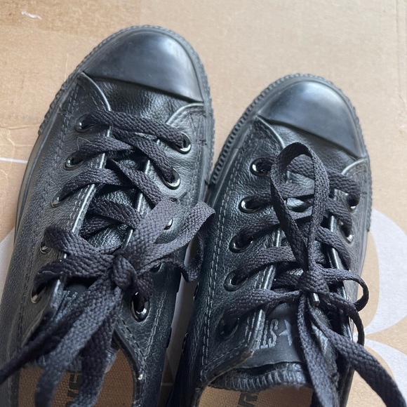 CONVERSE OX LEATHER SNEAKERS WOMENS 5 MENS 3 - Picture 11 of 12